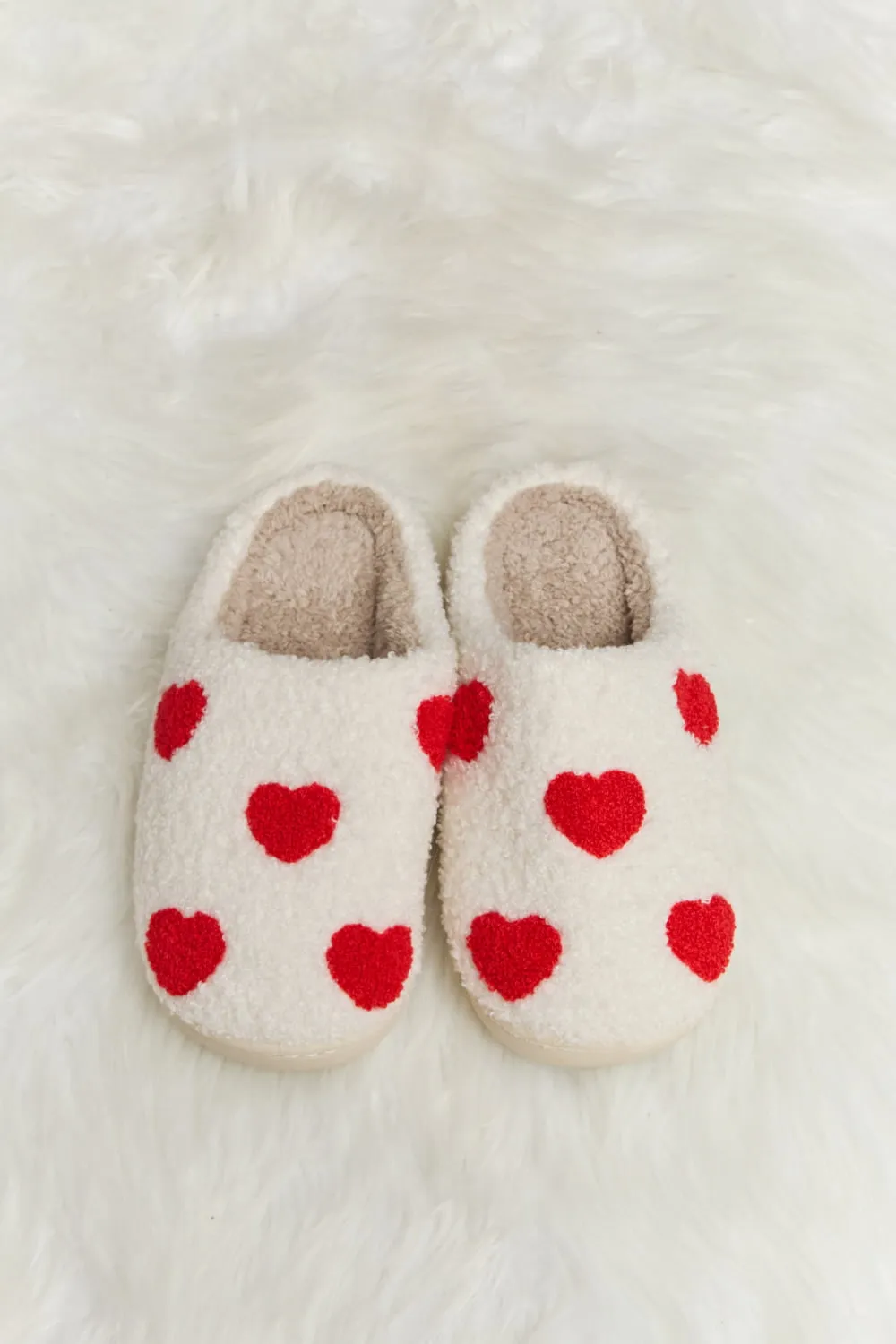 * APP EXCLUSIVE* Strawberry Plush Slide Slippers