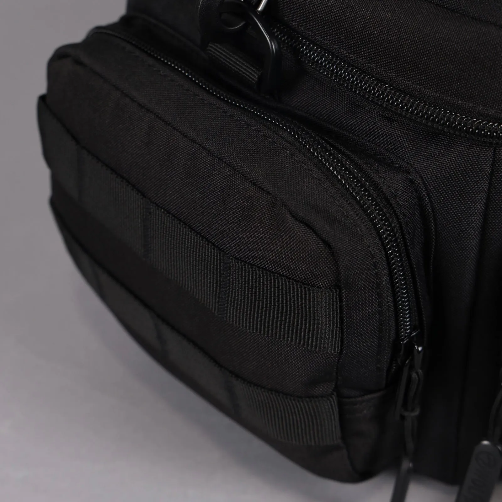 20L Alpha Black Tactical Lunch Box