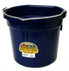 Duraflex 20-Qt Flat Back Horse and Livestock Bucket