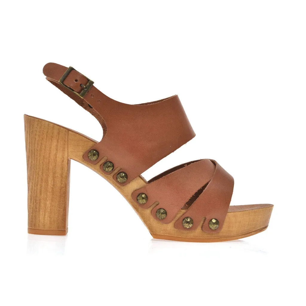 Leather platform sandal  in pine with back strap